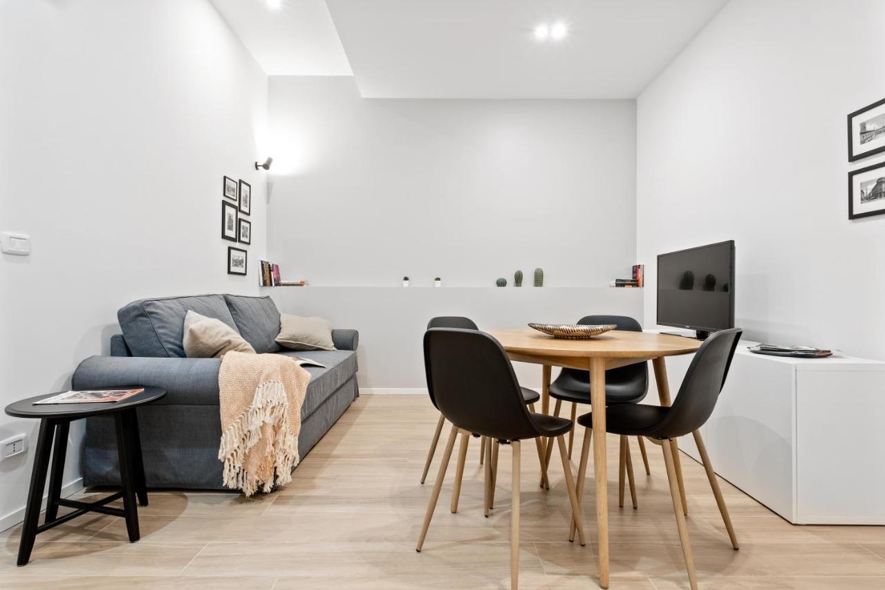 Piazza Maggiore White Apartment ボローニャ エクステリア 写真